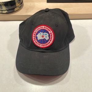 Authentic Canada Goose baseball hat